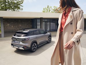 Renault Austral Türkiye’de Satışta: SUV Segmentine Yeni Soluk